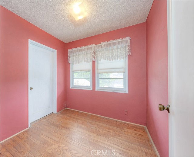 Detail Gallery Image 19 of 47 For 2219 N Flower St, Santa Ana,  CA 92706 - 3 Beds | 1/1 Baths
