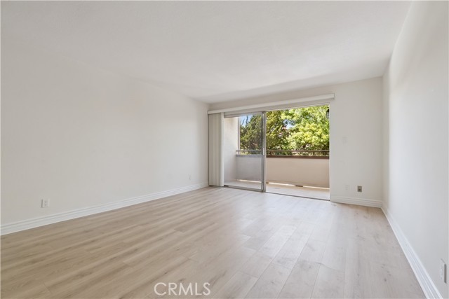 5927 Armaga Spring Road, Rancho Palos Verdes CA: https://media.crmls.org/medias/dd8275a7-f61b-425e-aed9-d1dc28dafca8.jpg