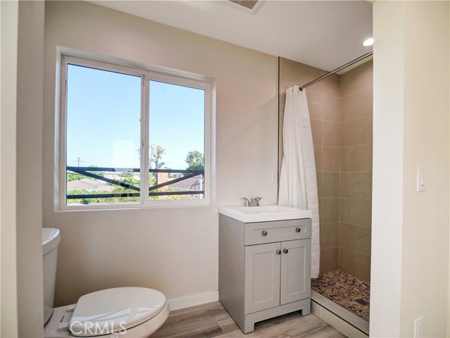 Detail Gallery Image 15 of 15 For 13133 Burton, North Hollywood,  CA 91605 - 3 Beds | 2 Baths