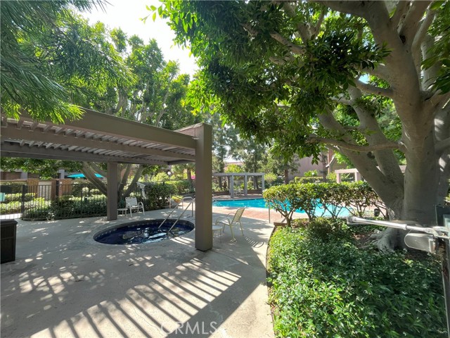 4640 Glencoe Avenue, Marina del Rey CA: https://media.crmls.org/medias/dd848636-d336-406d-ac77-b63e28ff9fb8.jpg