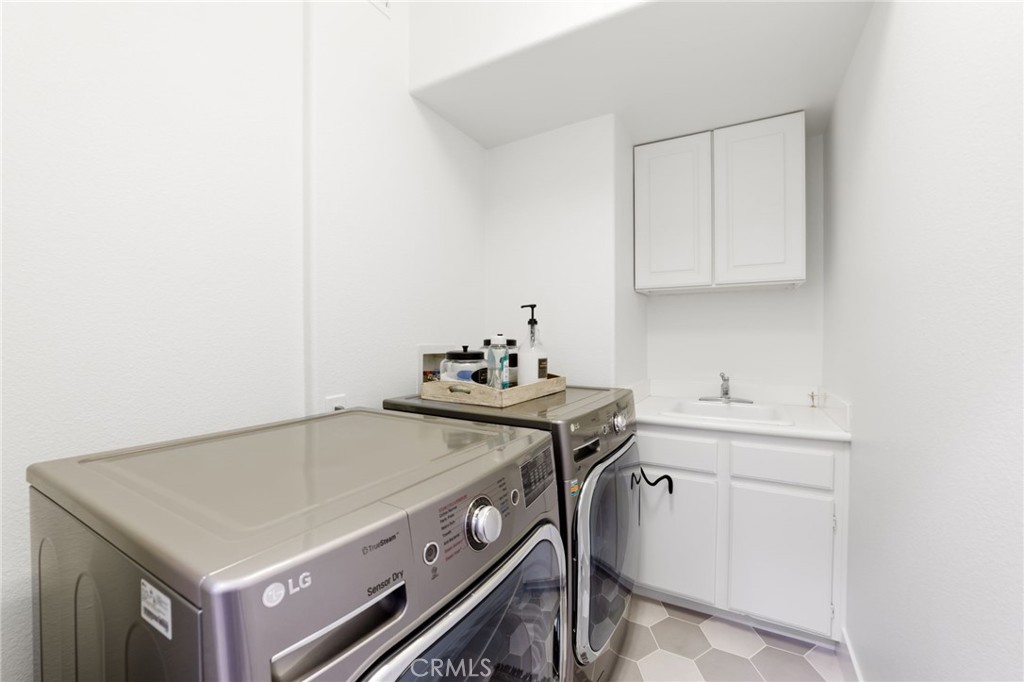 MLS #OC25274764 image #41