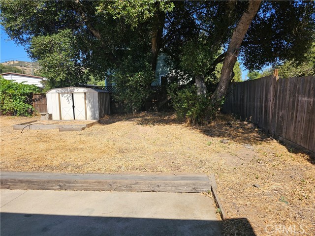 3172 16th Street, Clearlake CA: https://media.crmls.org/medias/dd84f465-c2e2-4353-b45d-7a4e1ef2ef4e.jpg