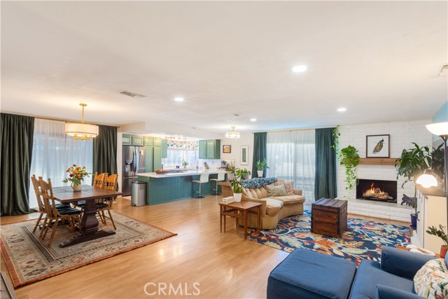Detail Gallery Image 2 of 28 For 1442 Bella Vista, Redlands,  CA 92373 - 3 Beds | 2 Baths
