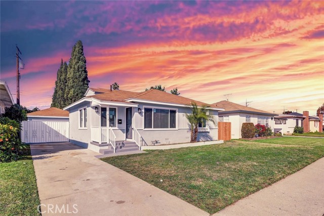 Detail Gallery Image 2 of 27 For 1913 N Castlegate, Compton,  CA 90221 - 3 Beds | 2 Baths