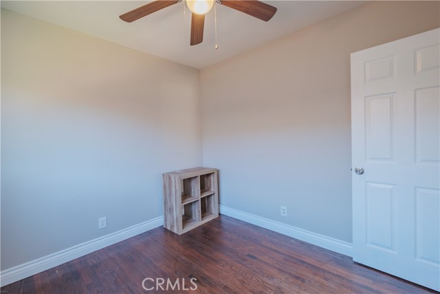 12019 Busiris Ave, Norwalk CA: https://media.crmls.org/medias/dd86da62-aade-477e-93e0-b9f0e8aaab63.jpg