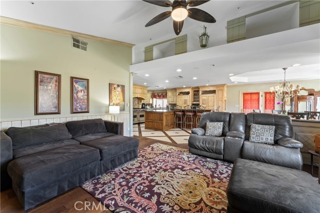 Image 36 of 69 For 34037 Agua Dulce Canyon Road