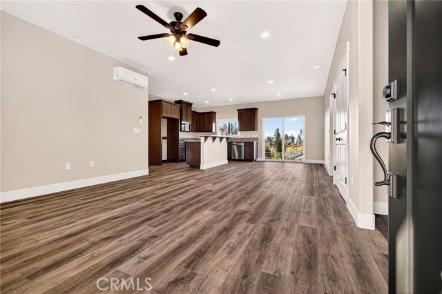 7083 Pentz Road, Paradise CA: https://media.crmls.org/medias/dd87b077-af46-4b0c-9af0-dd1785bfc5ff.jpg