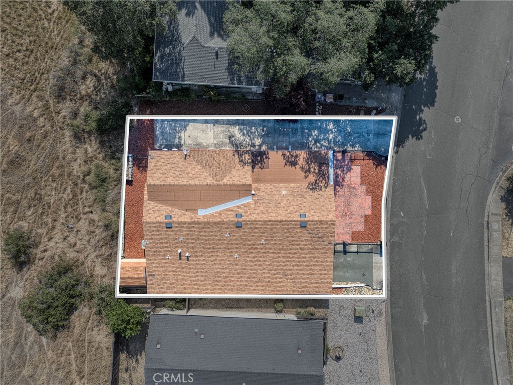 https://media.crmls.org/medias/dd8883e6-9482-4b70-93ca-019f1047417c.jpg?preset=X-Large