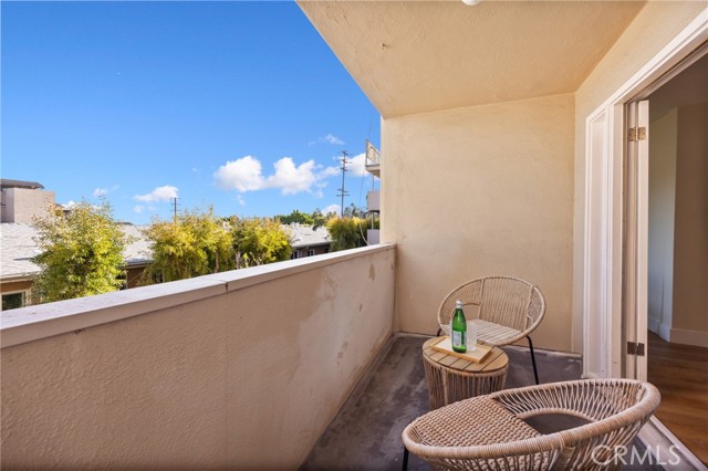 Detail Gallery Image 20 of 35 For 1010 Palm Ave #207,  West Hollywood,  CA 90069 - 2 Beds | 2 Baths