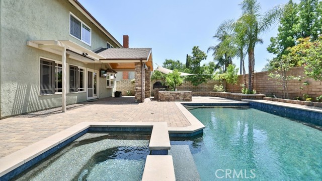 20931 Avenida Amapola, Lake Forest CA: https://media.crmls.org/medias/dd893755-3c47-4009-82c6-6cbd88a5125c.jpg