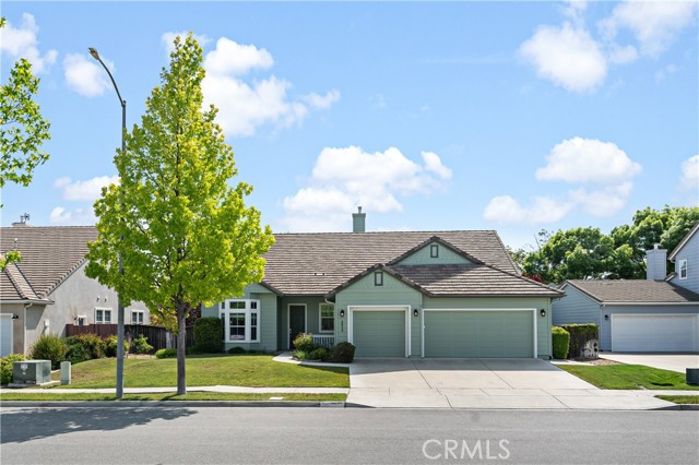 Detail Gallery Image 1 of 47 For 2612 Silverwood Way, Paso Robles,  CA 93446 - 3 Beds | 2 Baths