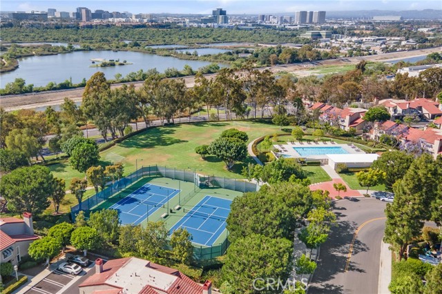 164 Stanford Court, Irvine CA: https://media.crmls.org/medias/dd89f877-e9c8-401f-89b6-d8c7941a3395.jpg