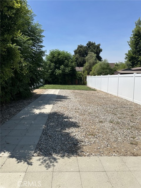250 SONORA Street, Redlands CA: https://media.crmls.org/medias/dd8a1aeb-43a6-4196-af1a-60c6dd8cfc39.jpg
