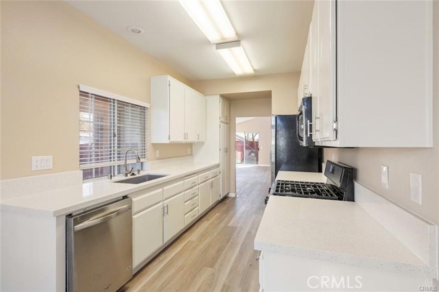 Detail Gallery Image 12 of 24 For 27294 Family Cir, Menifee,  CA 92586 - 3 Beds | 2 Baths