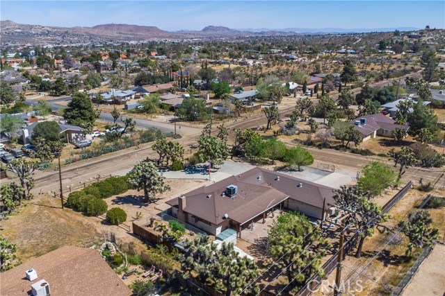 Detail Gallery Image 39 of 44 For 56711 Joshua, Yucca Valley,  CA 92284 - 3 Beds | 2 Baths