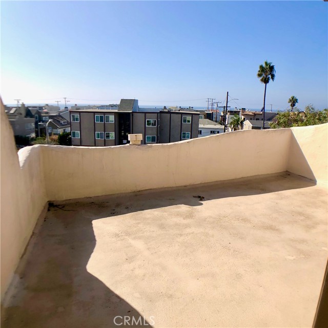 Detail Gallery Image 11 of 11 For 1912 Hermosa Ave, Hermosa Beach,  CA 90254 - – Beds | – Baths