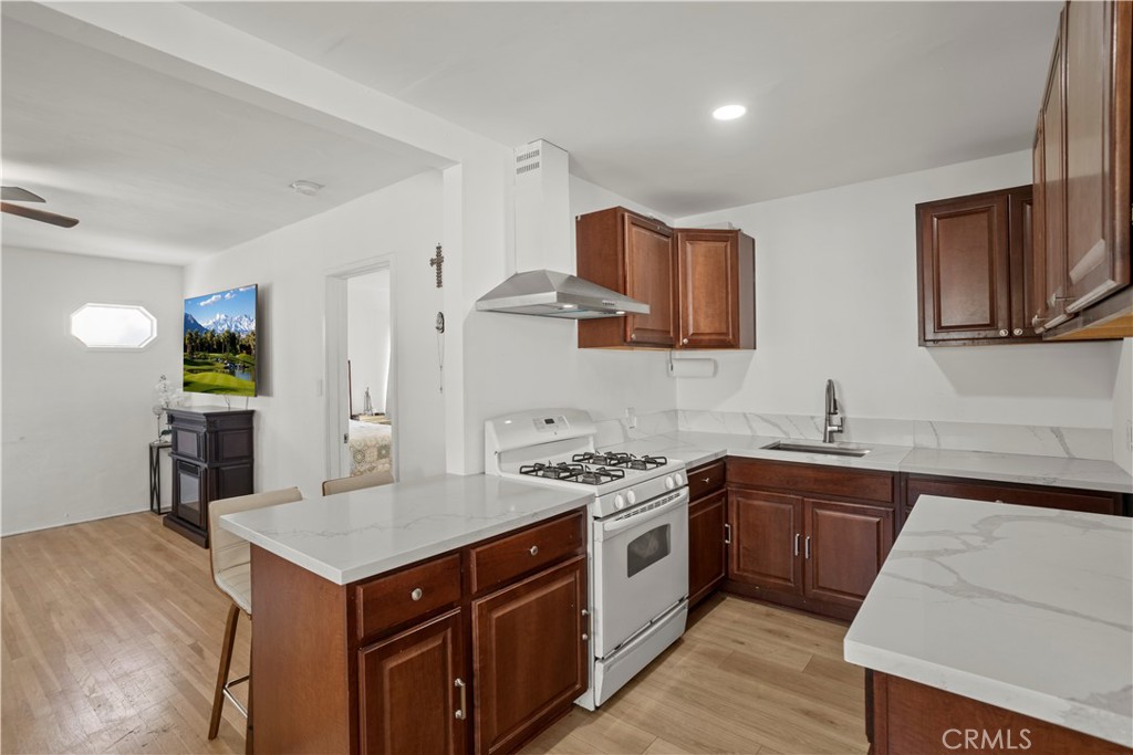 MLS #IN25270473 image #16