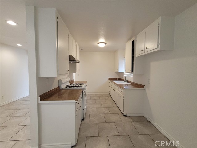 26853 9th Street, Highland CA: https://media.crmls.org/medias/dd8c8616-3599-4972-90d1-011aee44164c.jpg