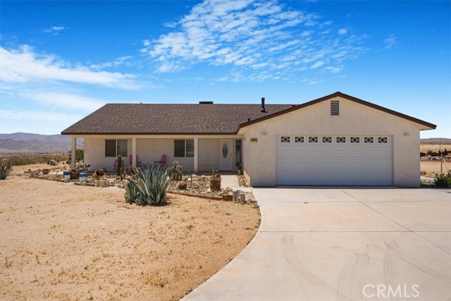 61975 La Brisa Drive, Joshua Tree CA: https://media.crmls.org/medias/dd8d0913-898a-446f-a3fa-634d6cd5eb05.jpg