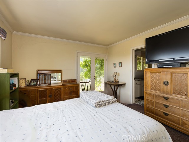 5046 Range Horse Lane, Rolling Hills Estates CA: https://media.crmls.org/medias/dd8daf76-f125-46f9-8cae-b966ff36082e.jpg
