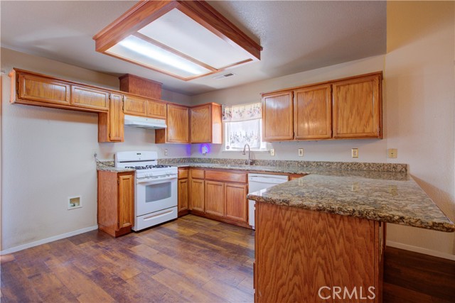 Detail Gallery Image 14 of 36 For 140 Watertown Dr, Merced,  CA 95341 - 3 Beds | 2 Baths