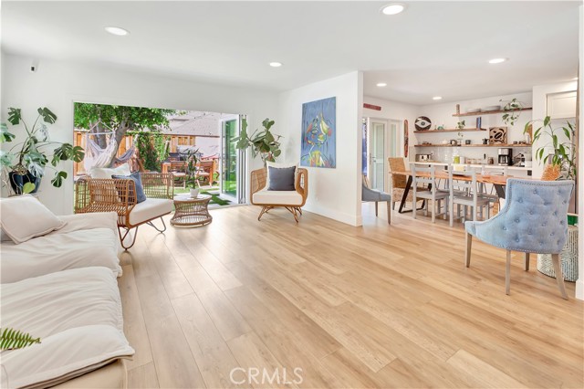 29533 Sea Horse, Laguna Niguel CA: https://media.crmls.org/medias/dd8fc637-e92f-4aaf-ae17-8d3999656c11.jpg