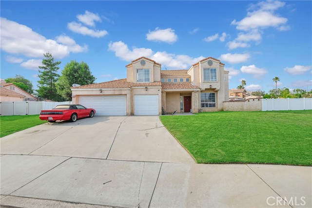 Detail Gallery Image 2 of 20 For 23574 Lake Valley Dr, Moreno Valley,  CA 92557 - 6 Beds | 4 Baths