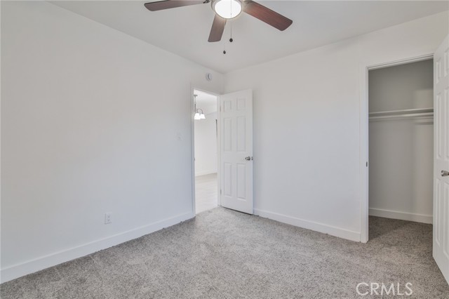 9218 Hooper Avenue, Los Angeles CA: https://media.crmls.org/medias/dd8fd665-ce23-4a80-aba1-d377d1b83544.jpg