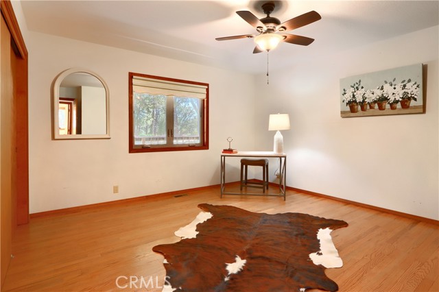 5857 Allred Road, Mariposa CA: https://media.crmls.org/medias/dd906a18-0c33-48fc-ba51-5705db008746.jpg