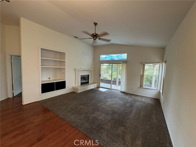 40169 Via Marisa, Murrieta CA: https://media.crmls.org/medias/dd917cf3-4df0-43f3-aced-567416aef080.jpg