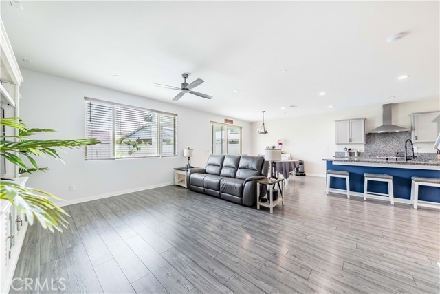 Detail Gallery Image 17 of 43 For 29652 Falcon Hill Dr, Menifee,  CA 92584 - 5 Beds | 3 Baths