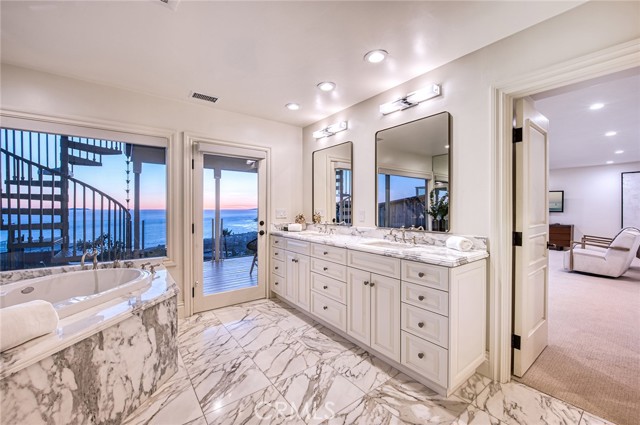 Detail Gallery Image 35 of 74 For 1155 Katella St, Laguna Beach,  CA 92651 - 3 Beds | 3/1 Baths