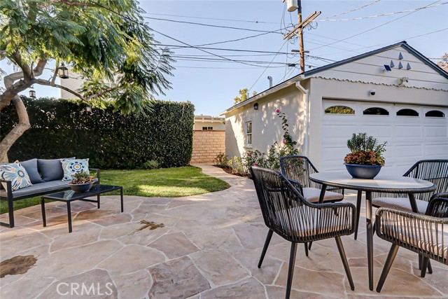 Detail Gallery Image 38 of 40 For 2929 Cardiff, Los Angeles,  CA 90034 - 2 Beds | 2 Baths