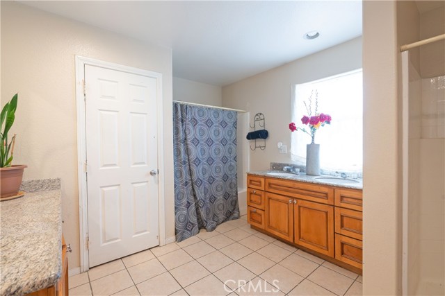 Detail Gallery Image 15 of 31 For 37551 E 29th St, Palmdale,  CA 93550 - 3 Beds | 2 Baths