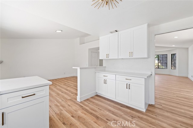 Detail Gallery Image 11 of 38 For 18085 Golden Leaf Ln, Woodcrest,  CA 92504 - 4 Beds | 3 Baths