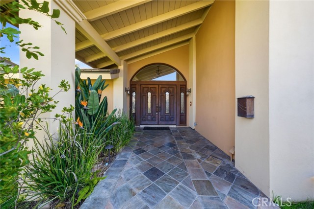 Detail Gallery Image 2 of 21 For 2946 Maui, Costa Mesa,  CA 92626 - 4 Beds | 2/1 Baths