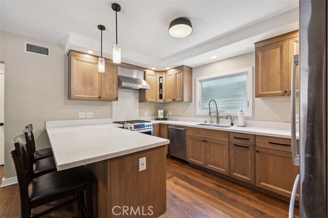2248 E Chevy Chase Drive, Glendale CA: https://media.crmls.org/medias/dd965803-bcae-451c-ae8d-91f35d883337.jpg