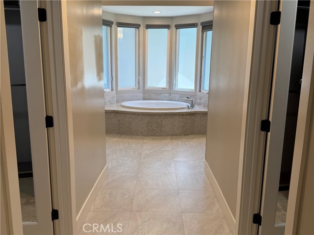 2615 Temple Hills Drive, Laguna Beach CA: https://media.crmls.org/medias/dd967206-c637-4824-a7d5-8c2ee4be5bd2.jpg