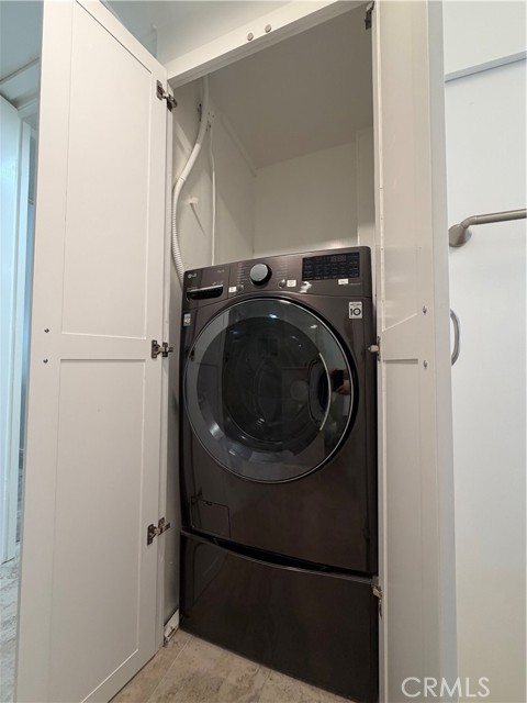 13171 St. Andrews Drive, Seal Beach CA: https://media.crmls.org/medias/dd96dacf-01c6-403c-98ee-db40107a33cf.jpg