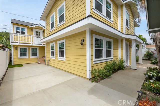 Detail Gallery Image 4 of 27 For 616 618 S Van Ness Ave, Santa Ana,  CA 92701 - – Beds | – Baths