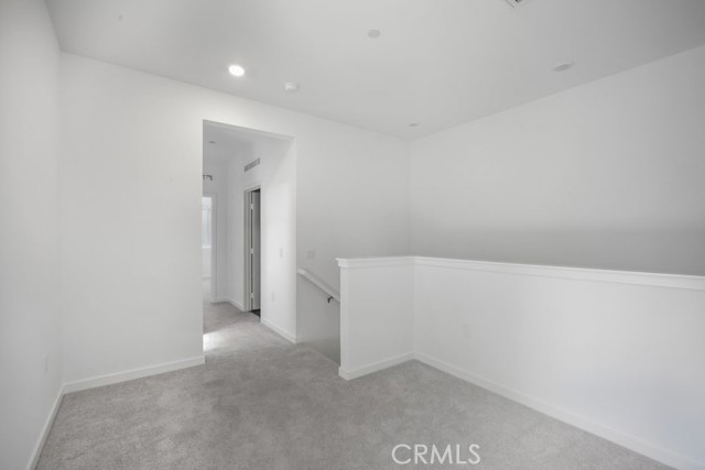 29388 Oceanside Drive, Winchester CA: https://media.crmls.org/medias/dd97cbf6-b661-49eb-ad0f-15a53bd48f74.jpg