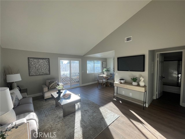 Detail Gallery Image 7 of 12 For 44689 La Paz Rd, Temecula,  CA 92592 - 2 Beds | 2 Baths