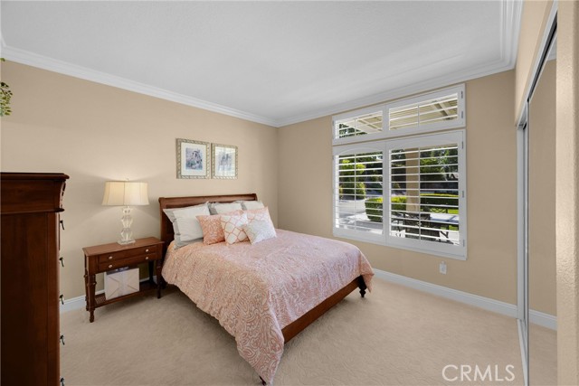 Image 19 of 62 For 5478 Edgewood