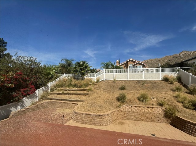 Detail Gallery Image 29 of 33 For 21182 Tennyson, Moreno Valley,  CA 92557 - 4 Beds | 3 Baths