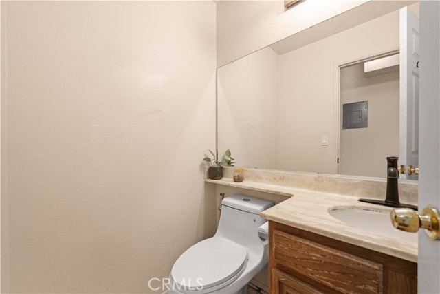 Detail Gallery Image 20 of 40 For 4021 182nd #H, Torrance,  CA 90504 - 3 Beds | 2/1 Baths