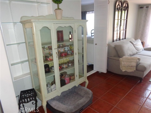 Detail Gallery Image 16 of 69 For 3855 York Bld, Los Angeles,  CA 90065 - 3 Beds | 2 Baths