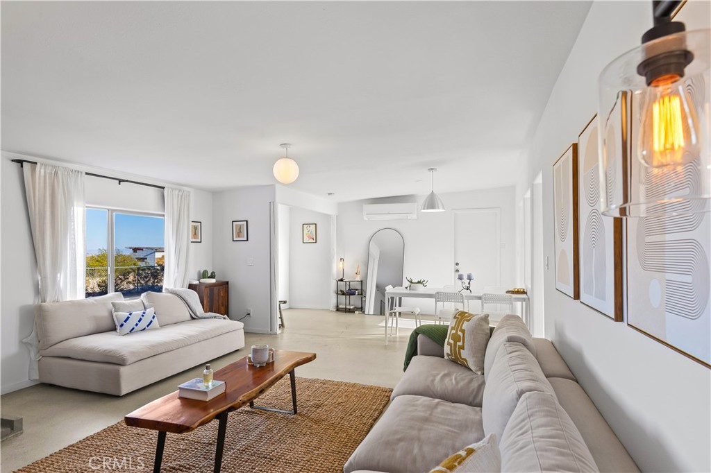 MLS #IV25262213 image #9