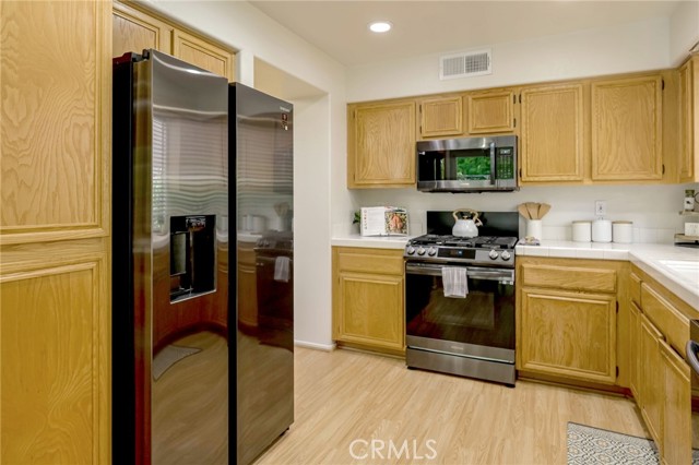 Detail Gallery Image 18 of 36 For 8314 E Quiet Canyon Ct, Anaheim Hills,  CA 92808 - 3 Beds | 2/1 Baths