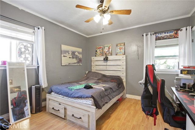 Detail Gallery Image 8 of 11 For 305 E 52nd St, Long Beach,  CA 90805 - 2 Beds | 1 Baths