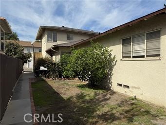 Detail Gallery Image 2 of 13 For 525 Windsor Rd #D,  Arcadia,  CA 91007 - 2 Beds | 1 Baths